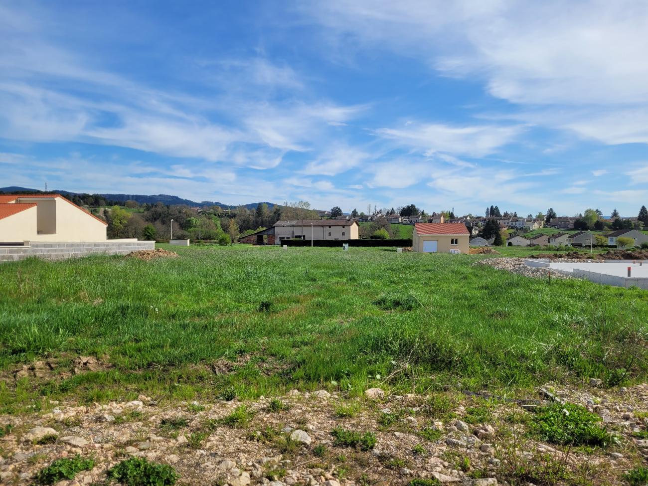 Terrain + Maison à ambert